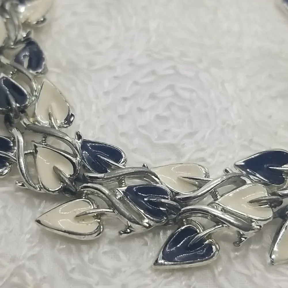 Coro Bracelet Leaf Black White Leaves Enamel Link Vintage Bracelet